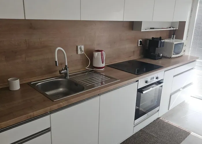 - Topolianska מיכלובצ'ה