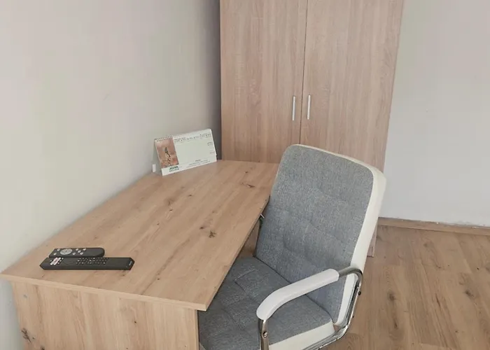 דירה - Topolianska *